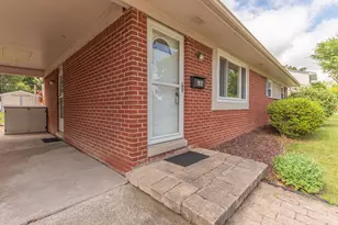 248 Nichols Dr, Saline, MI 48176 - Photo 5