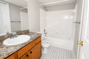 31548 Orchard Creek, Farmington Hills, MI 48334 - Photo 17