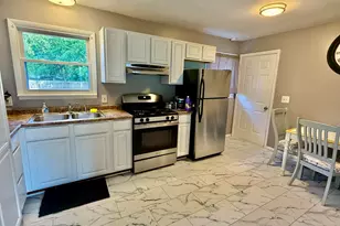 4310 Winthrop Ave, Portage, MI 49002 - Photo 9