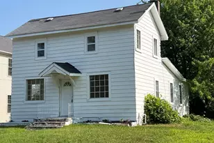 255 High St, Benton Harbor, MI 49022 - Photo 1