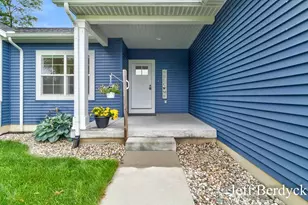 5697 Victoria St, Allendale, MI 49401 - Photo 3