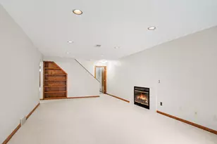 5499 Riverlook Dr NE, Comstock Park, MI 49321 - Photo 21