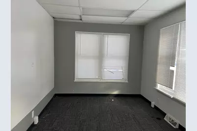 165 Capital Avenue NE, Battle Creek, MI 49017 - Photo 17