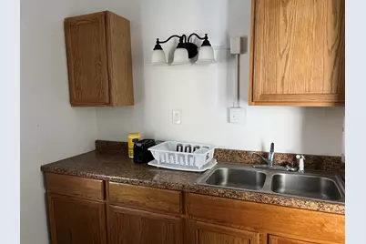 165 Capital Avenue NE, Battle Creek, MI 49017 - Photo 5