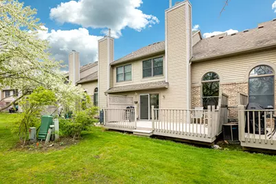 45085 Horseshoe Circle #31, Canton, MI 48187 - Photo 7