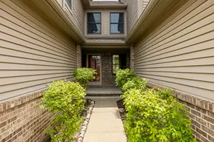 45085 Horseshoe Circle, Canton, MI 48187 - Photo 3