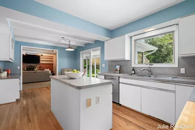 1433 Sherwood Avenue SE, Grand Rapids, MI 49506 - Photo 13
