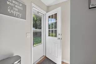 513 19th St, Jackson, MI 49203 - Photo 11