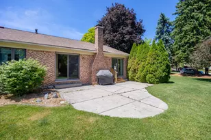 476 Coldiron Dr, Rochester Hills, MI 48307 - Photo 29