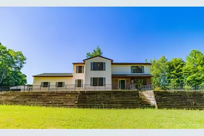 8805 Stadium Drive, Kalamazoo, MI 49009 - Photo 3