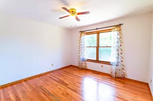 8805 Stadium Dr, Kalamazoo, MI 49009 - Photo 27