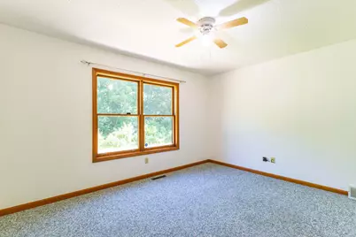 8805 Stadium Drive, Kalamazoo, MI 49009 - Photo 17