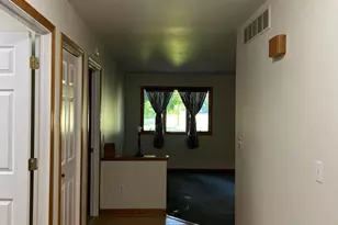23568 Bohn Rd, Belleville, MI 48111 - Photo 7