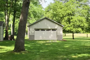 23568 Bohn Rd, Belleville, MI 48111 - Photo 47