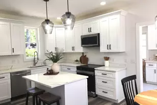 592 Kuehnle Ave, Ann Arbor, MI 48103 - Photo 3