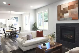 592 Kuehnle Ave, Ann Arbor, MI 48103 - Photo 9