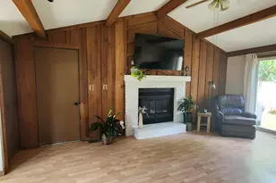 704 Center Dr, Tecumseh, MI 49286 - Photo 9