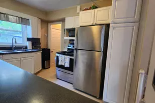 704 Center Dr, Tecumseh, MI 49286 - Photo 15