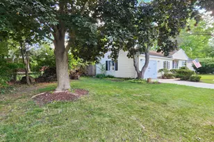 704 Center Dr, Tecumseh, MI 49286 - Photo 37