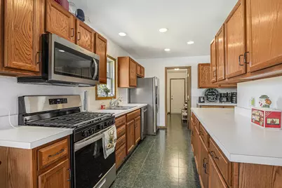 1021 Orchard Avenue, South Haven, MI 49090 - Photo 7