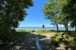 1021 Orchard Ave, South Haven, MI 49090 - Photo 5