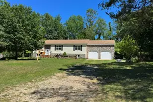 1021 Orchard Ave, South Haven, MI 49090 - Photo 1