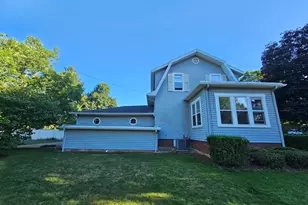 117 S W, Hillsdale, MI 49242 - Photo 5