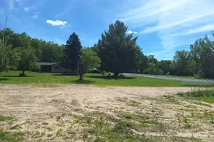 21024 Sylvan, Reed City, MI 49677 - Photo 19