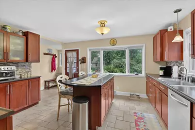 1002 Coolidge Avenue, Kalamazoo, MI 49006 - Photo 11