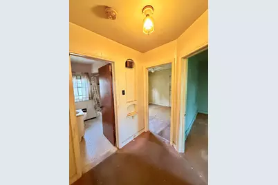 15339 Sussex Street, Detroit, MI 48227 - Photo 9