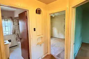 15339 Sussex St, Detroit, MI 48227 - Photo 9
