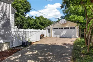 831 Wisconsin Ave, Saint Joseph, MI 49085 - Photo 57