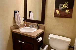 945 Pembroke St SE, Grand Rapids, MI 49508 - Photo 11