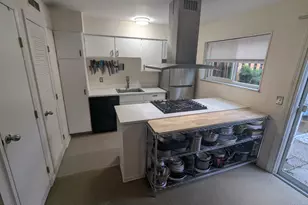 2460 Village Dr SE, Grand Rapids, MI 49506 - Photo 5