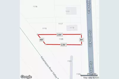 1109 Staples Avenue, Kalamazoo, MI 49007 - Photo 1