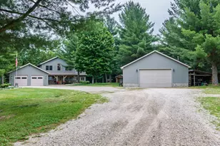 6068 S 142nd Ave, Rothbury, MI 49452 - Photo 5