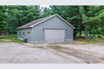 6068 S 142nd Avenue, Rothbury, MI 49452 - Photo 3