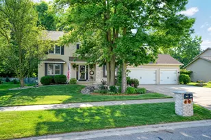 11860 Millstone Dr, Grand Ledge, MI 48837 - Photo 3