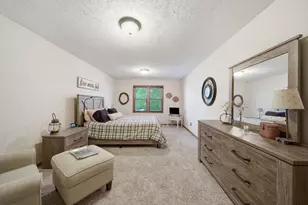 11860 Millstone Dr, Grand Ledge, MI 48837 - Photo 21