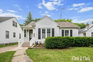 701 Pacific Ave, Lansing, MI 48910 - Photo 11
