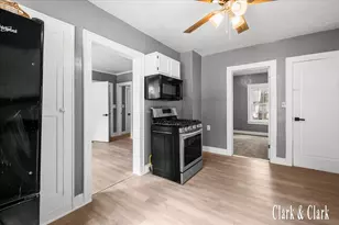 2044 Wood St, Muskegon, MI 49444 - Photo 7