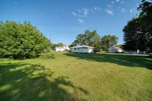 615 Rock St, Jackson, MI 49202 - Photo 29
