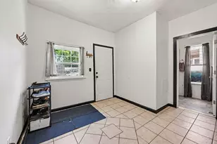 1024 Cooper St, Jackson, MI 49202 - Photo 9
