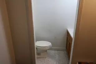 605 Homewild Ave, Jackson, MI 49201 - Photo 7