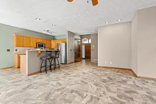 111 Brighton Park, Battle Creek, MI 49015 - Photo 7