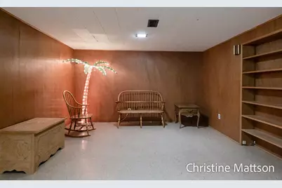 1913 Crestwood Lane, Muskegon, MI 49441 - Photo 37
