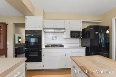 1913 Crestwood Lane, Muskegon, MI 49441 - Photo 19