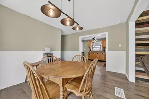 313 Ackerson Lake Dr, Jackson, MI 49201 - Photo 21
