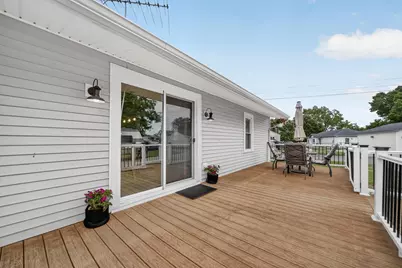 313 Ackerson Lake Drive, Jackson, MI 49201 - Photo 7