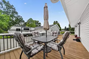 313 Ackerson Lake Dr, Jackson, MI 49201 - Photo 9